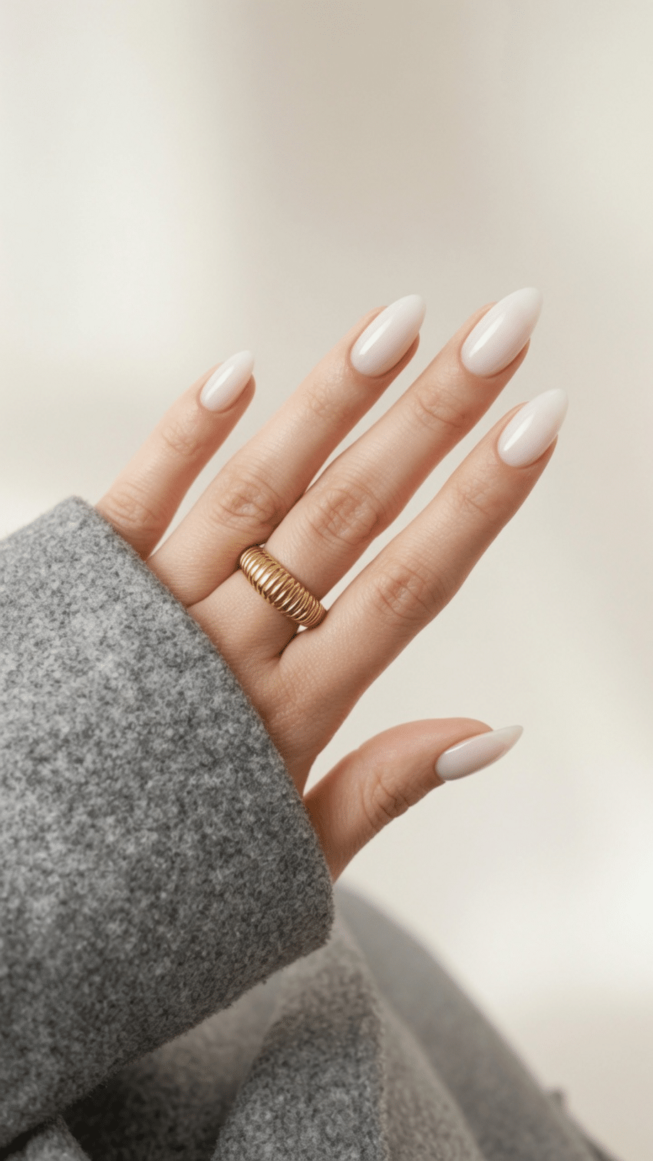 nail inspo almond