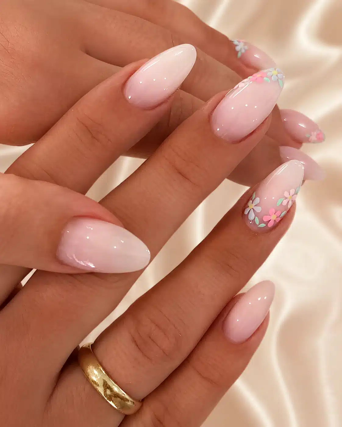 Milky White Nails With Design: Chrome, Flowers, Gold & Almond Ideas 8 Glossy milky white coffin nails with soft design finish