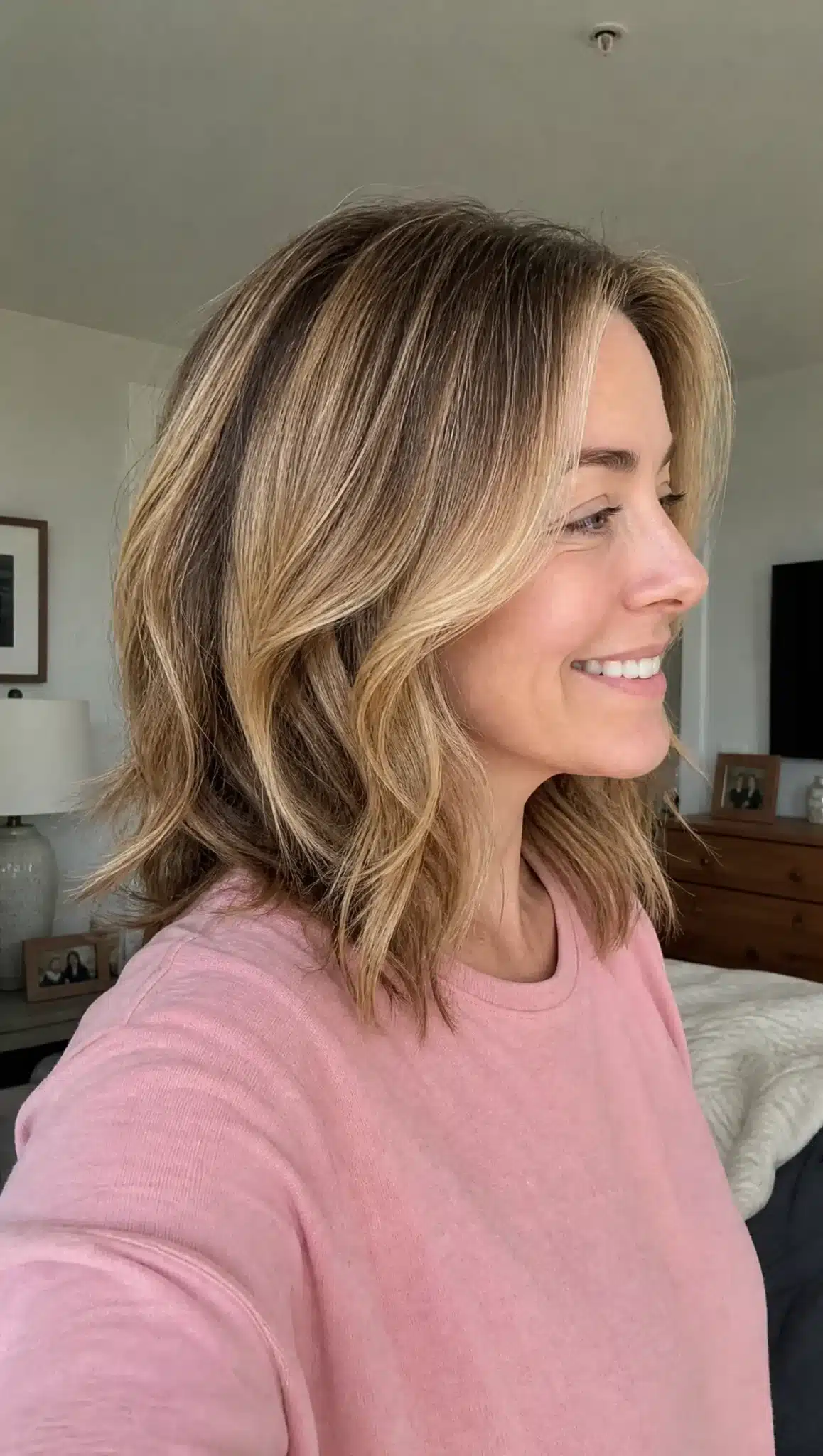 27 Must-See Trendy Hairstyles for Women Over 40 6 3. Shoulder-Length Layers with Honey Blonde Balayage (Trendy Hairstyles For Women Over 40) - Trendy Hairstyles For Women Over 40