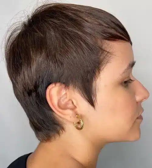 Short pixie cut for fine hair