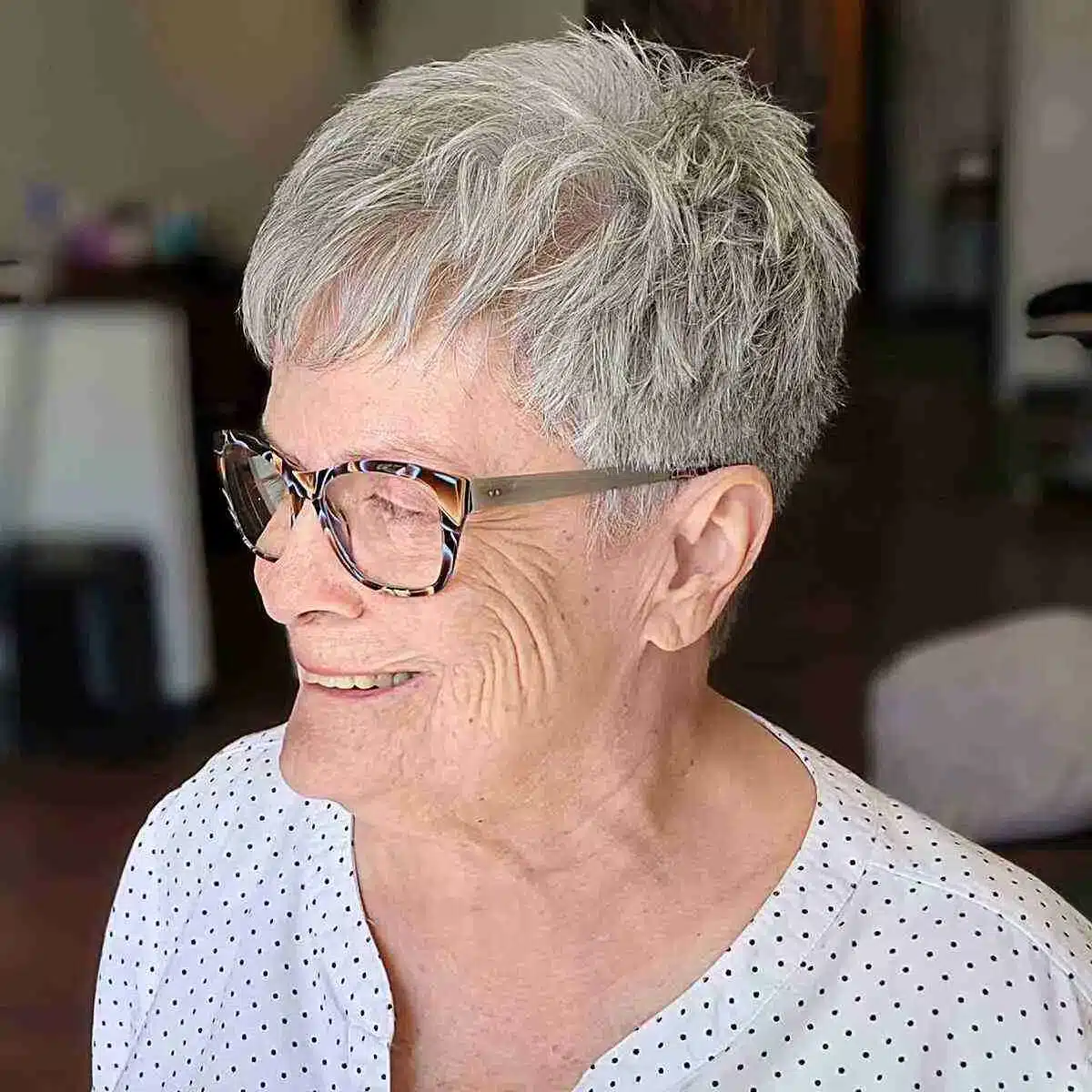 50 best choppy pixie cuts for women over 60 4