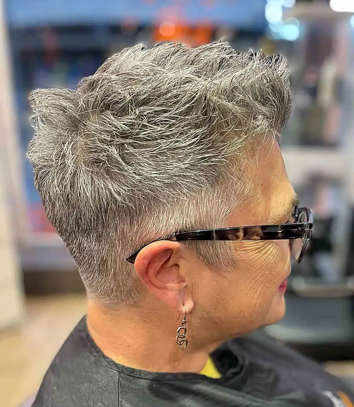 50 best choppy pixie cuts for women over 60 40