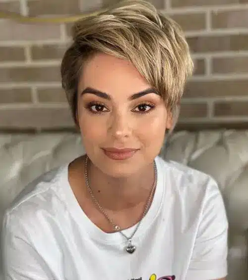 70 Pixie Haircuts for a Stylish Short-Hair Transformation 64 70 pixie haircuts for your stylish transformation 64 4