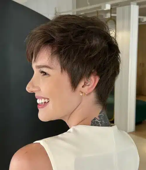70 Pixie Haircuts for a Stylish Short-Hair Transformation 82 70 pixie haircuts for your stylish transformation 82 4