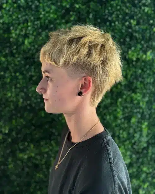 70 Pixie Haircuts for a Stylish Short-Hair Transformation 85 70 pixie haircuts for your stylish transformation 85 4