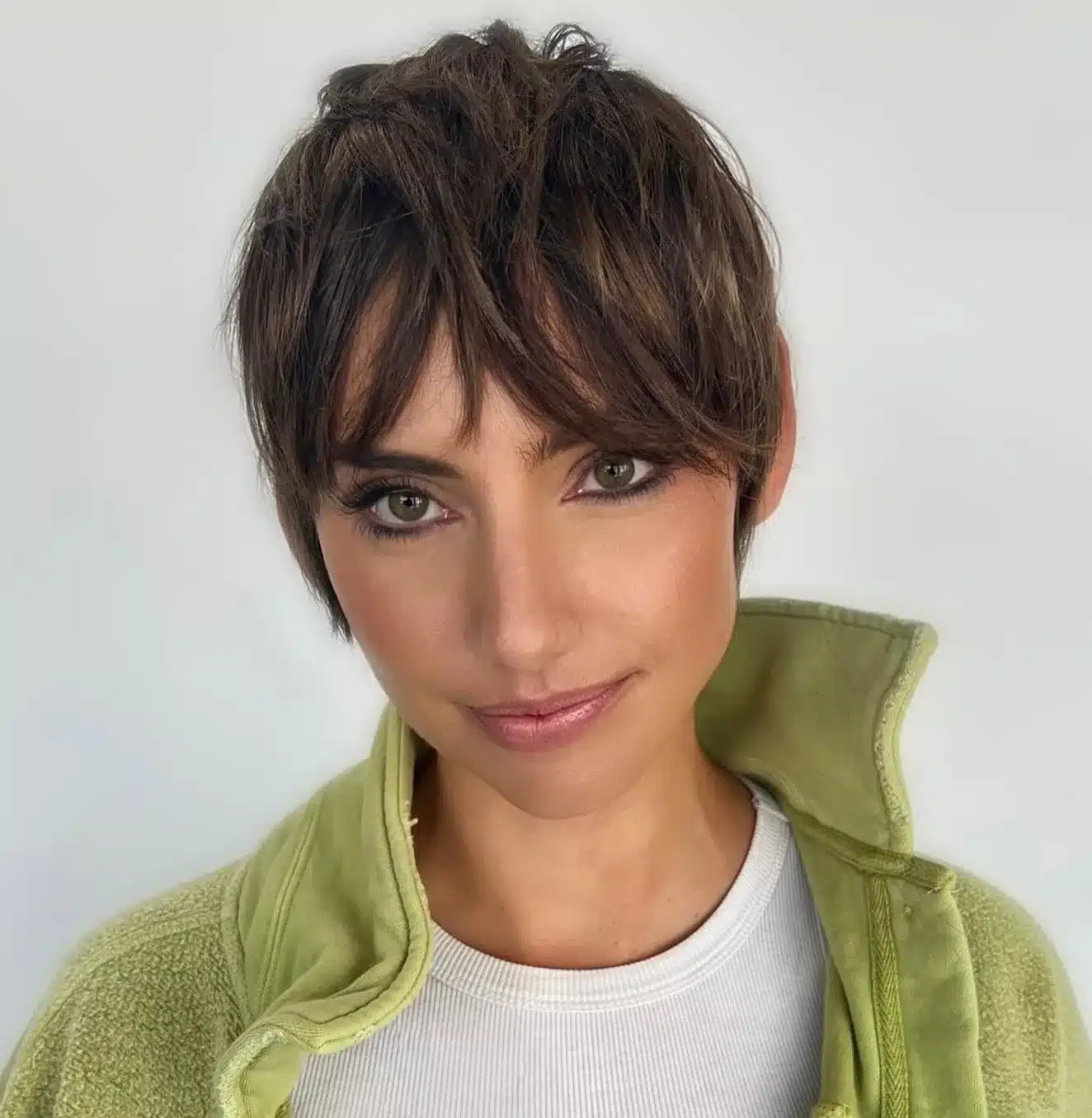 70 Pixie Haircuts for a Stylish Short-Hair Transformation 87 70 pixie haircuts for your stylish transformation 87 4